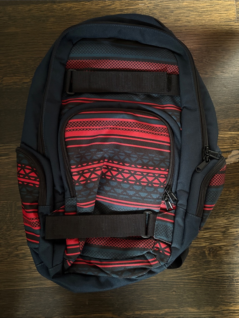 Men's Black & Red Patterned Backpack - Casual Daypack